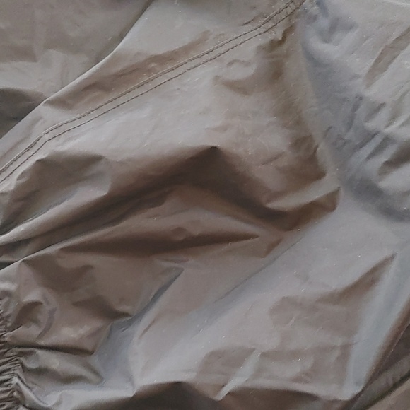 Levi's Jeans, Wind River and Rhyno Pants - Picture 12 of 13